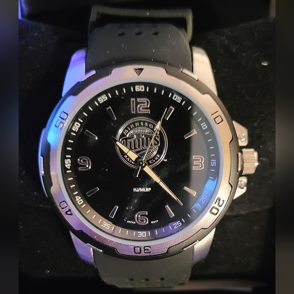 Minnesota Twins stealth sport watch by LogoArt. NIB